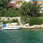 Mala Kuca Kraj Mora * Grebaštica