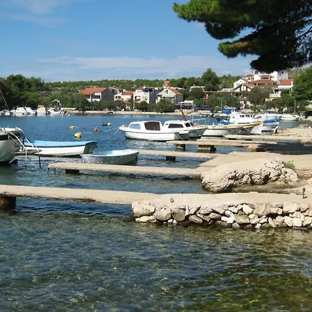 Mala Kuca Kraj Mora