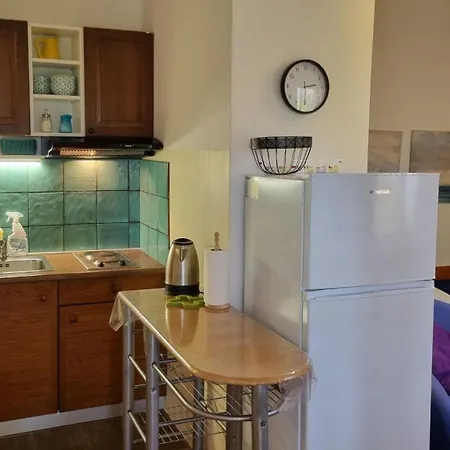 Apartamento Mala Kuca Kraj Mora Grebaštica
