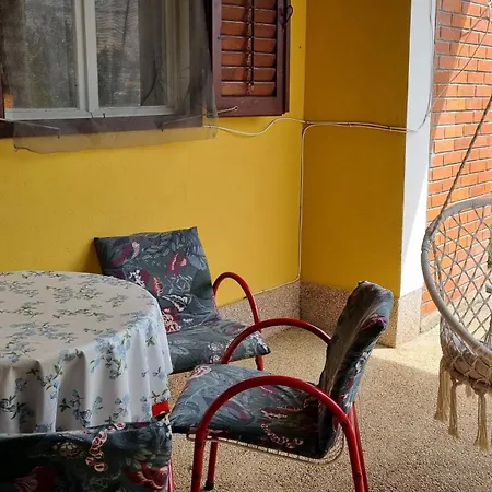 Appartement Mala Kuca Kraj Mora Grebaštica