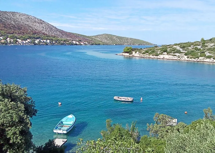 Mala Kuca Kraj Mora *